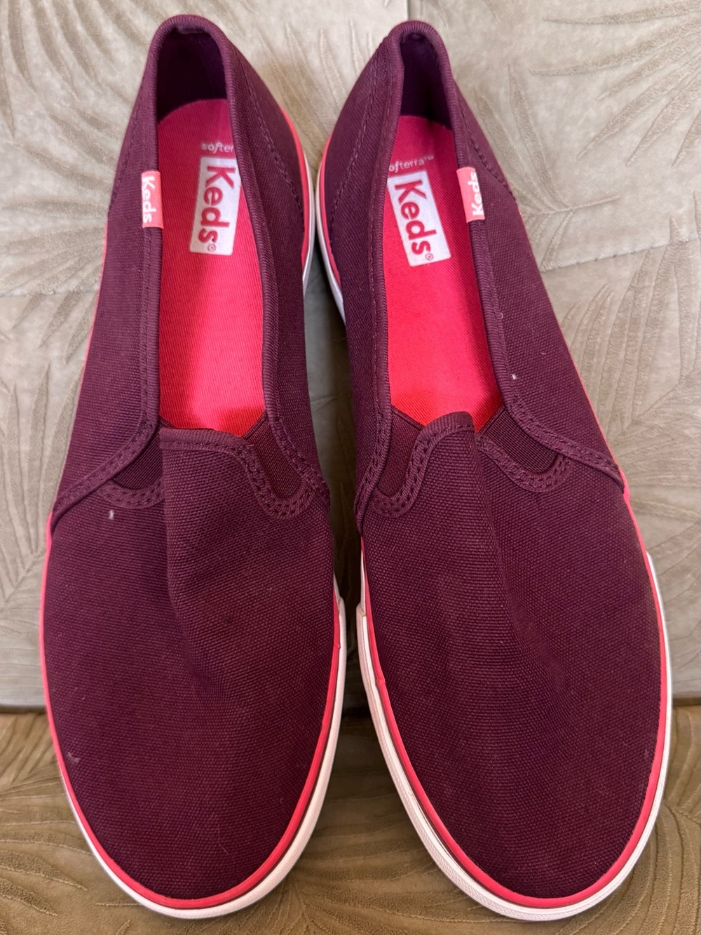 Keds size 9 like new